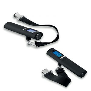 3 � 1 �������� �� ����� � powerbank � ������� MO9016