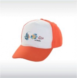 Цветни бейзболни шапки с бял лицев панел